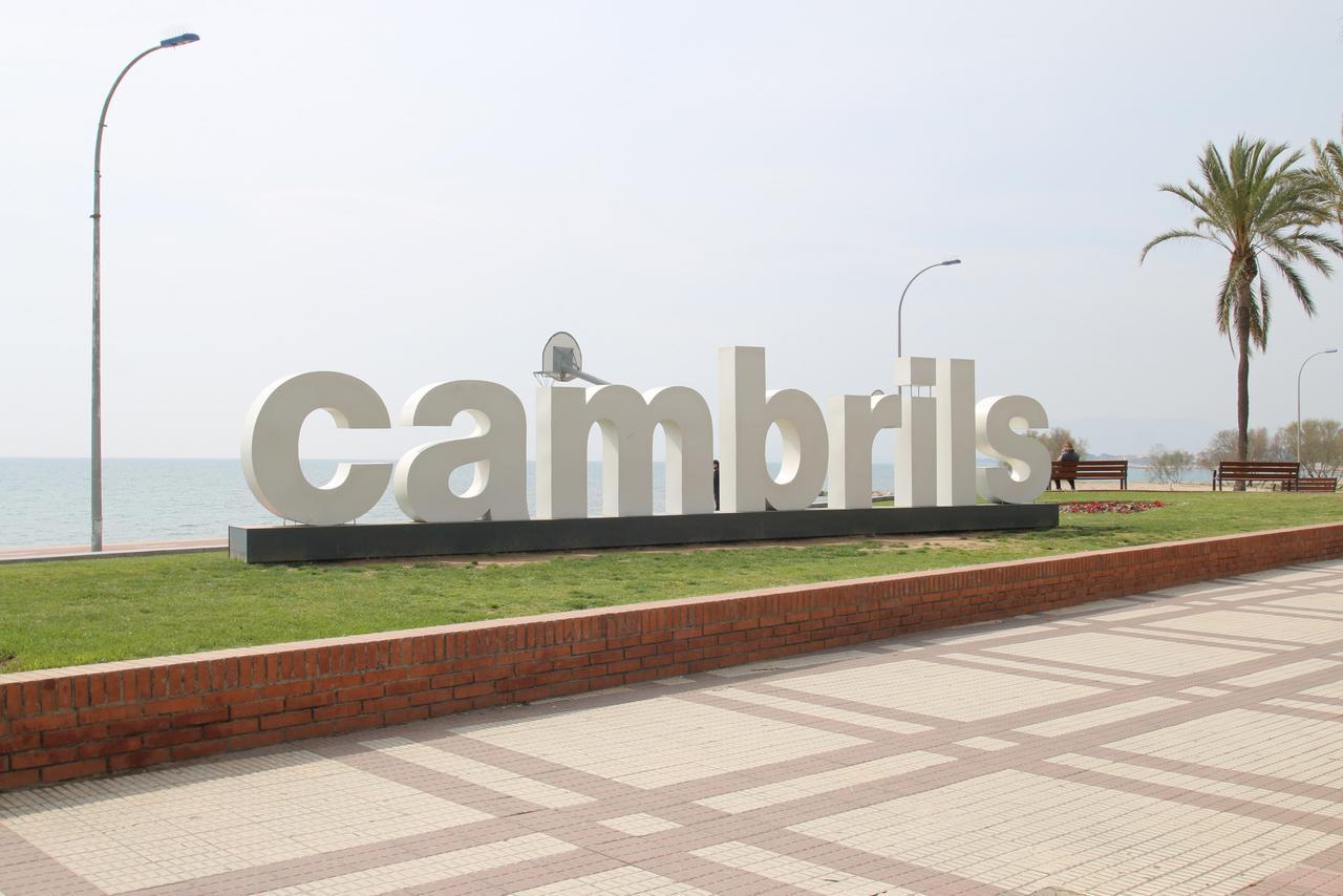 Villa Sonia Cambrils Buitenkant foto